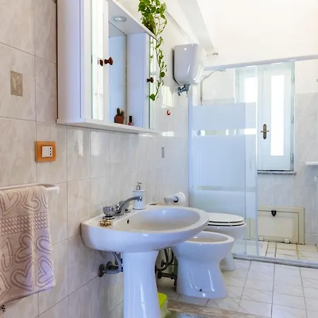 The Olive Tree - Seaview *