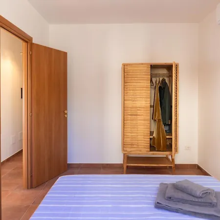 The Olive Tree - Seaview Apartment Capo Vaticano