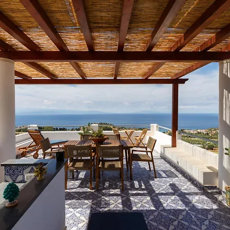 The Olive Tree - Seaview Apartment *